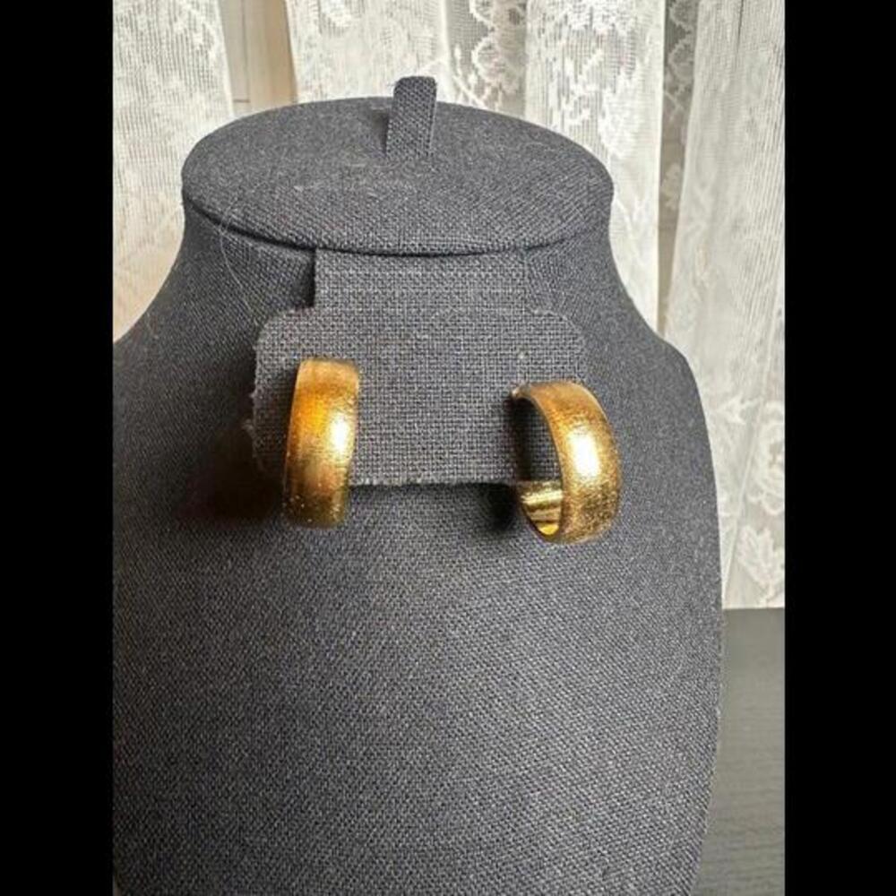 Vintage Gold-Tone Hoop Clip-On Earrings